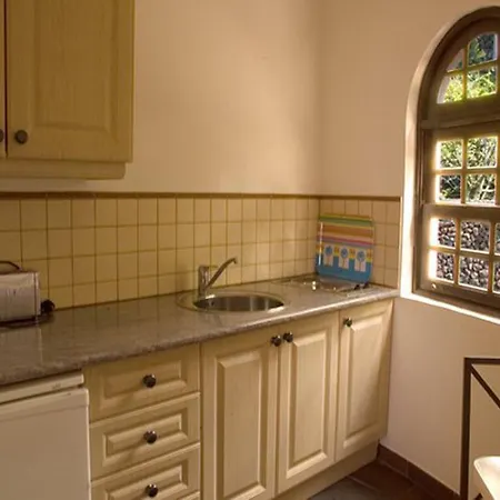 F254 / Turmzimmer 1 *